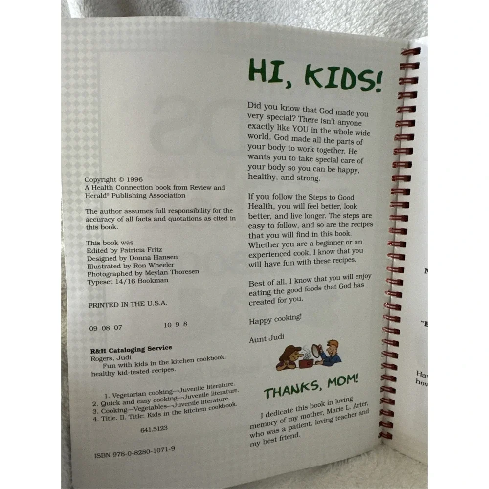 1996‎ Fun with Kids in the Kitchen Cookbook Judi Rogers Healthy Kid-tested